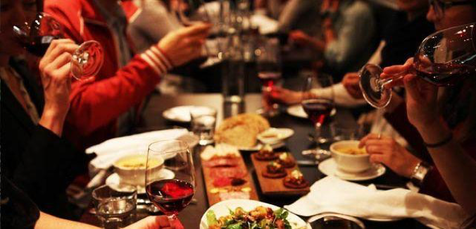 Eating etiquette at Italian resto | Leonardo Bansko