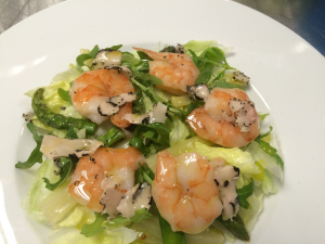 SALAD WITH SHRIMP, ASPARGI AND BLACK TRUFFLE