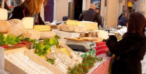 Italian cheese - exhibition | Leonardo Bansko